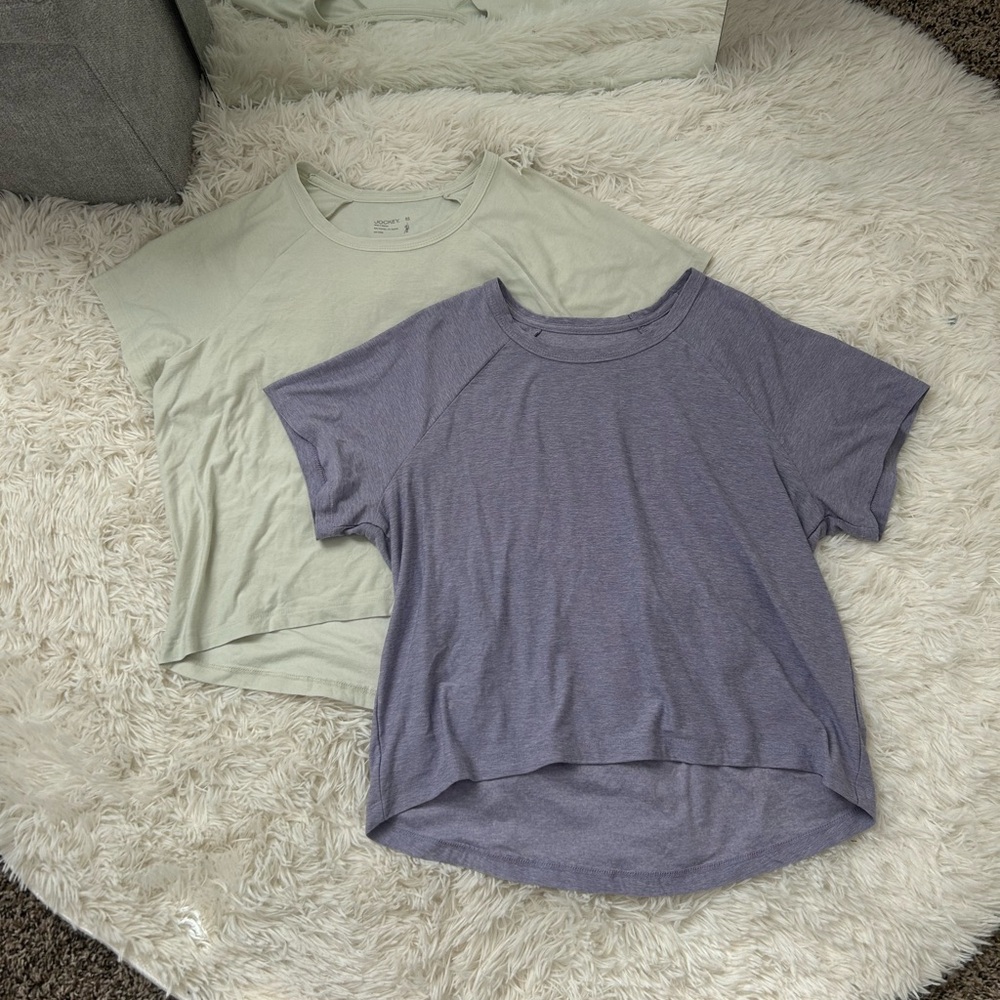 2 Jockey T-Shirts